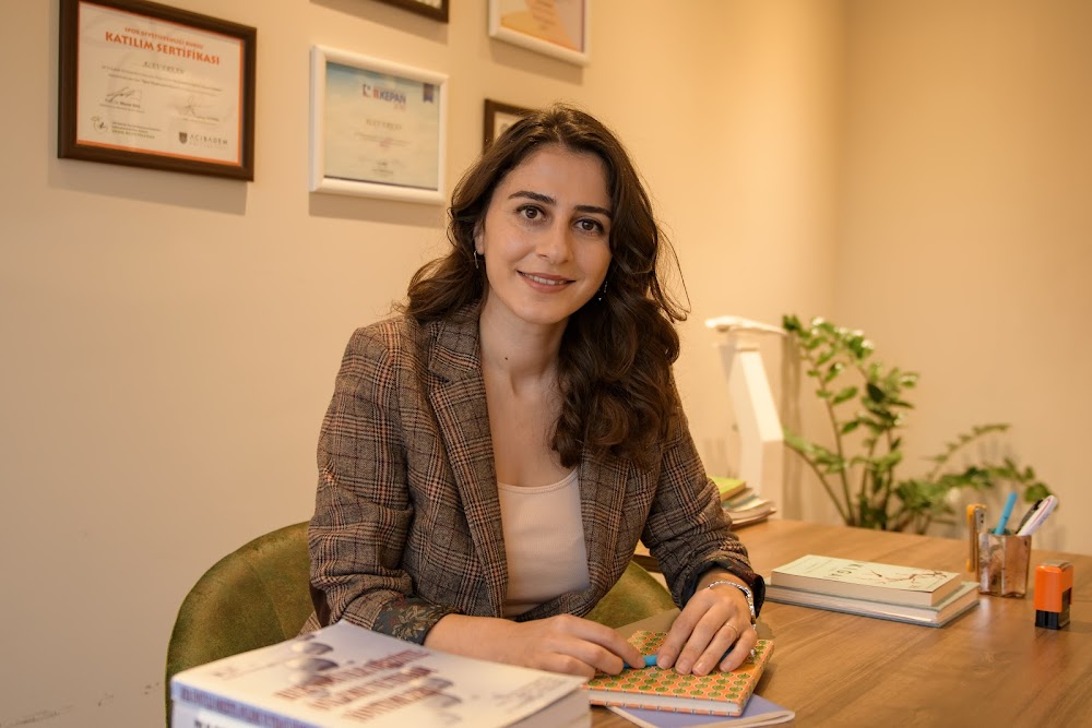 Alev Erkan Özdemir logo