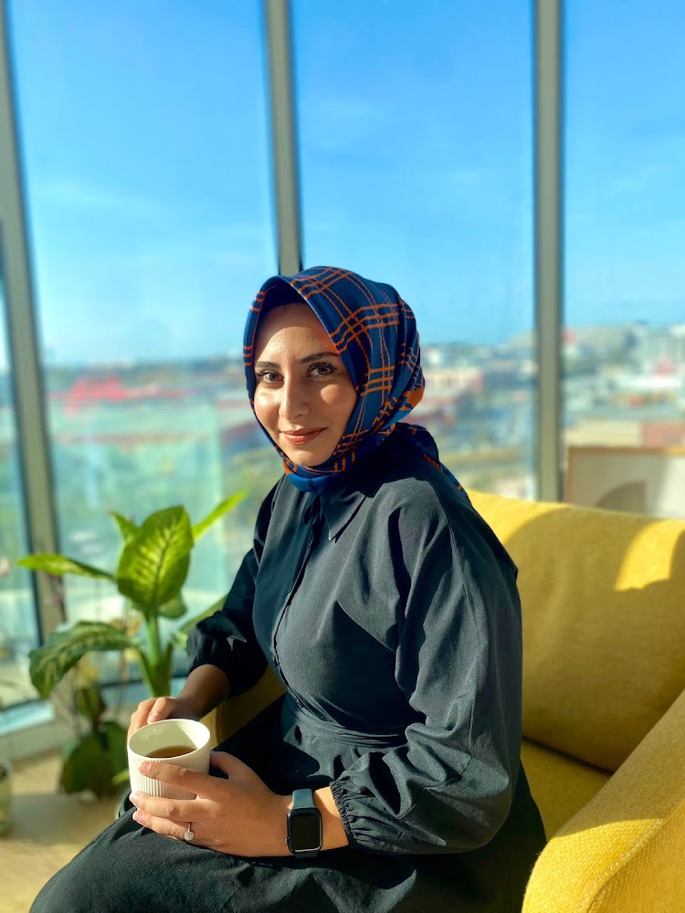 Betül Serttaş logo